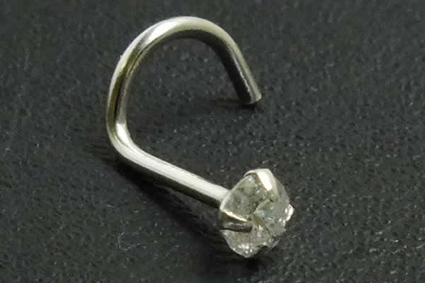＜グリーンピアッシング＞ ダイヤモンド（SI/2.0mm）ノーズスクリュー 鼻ピアス画像